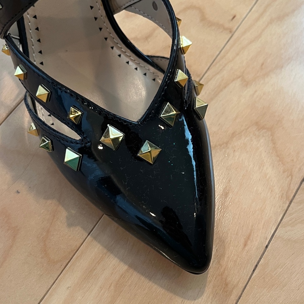 Adrienne Vittadini Black Heels with Gold Studs - Picture 3 of 5